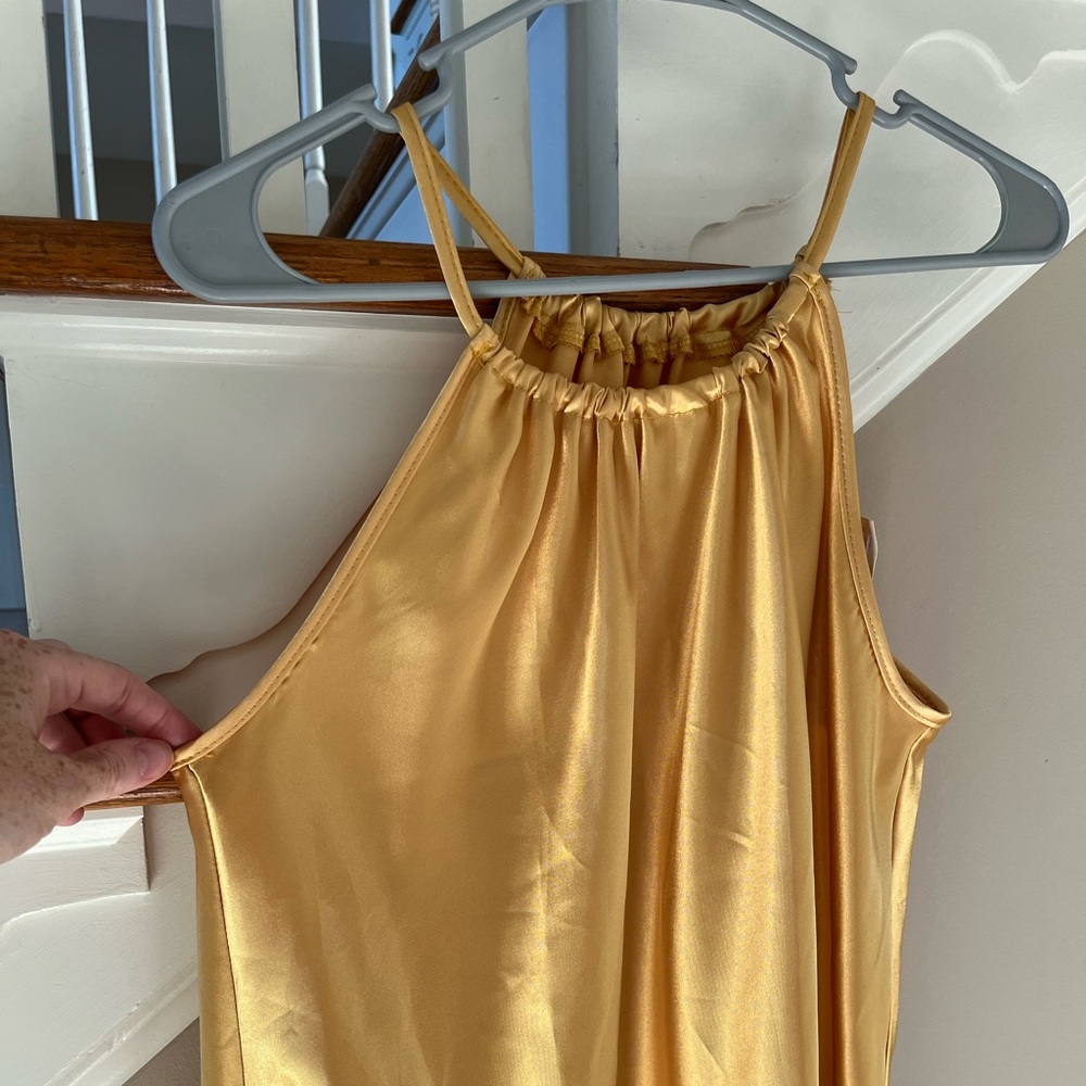 Gorgeous Yellow Top - Picture 4 of 8